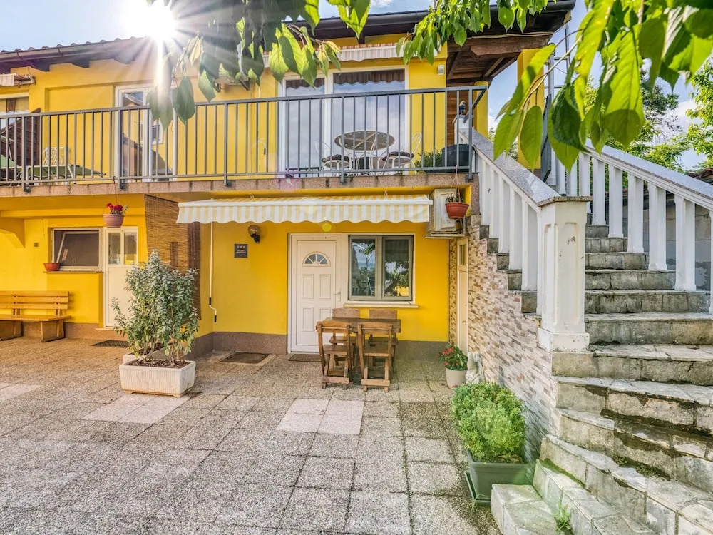 Simplistic Holiday Home in Lovran With Swimming Pool