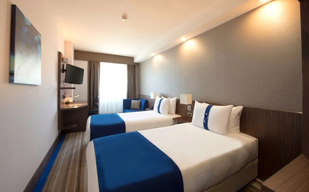 Liv City Hotels — 1