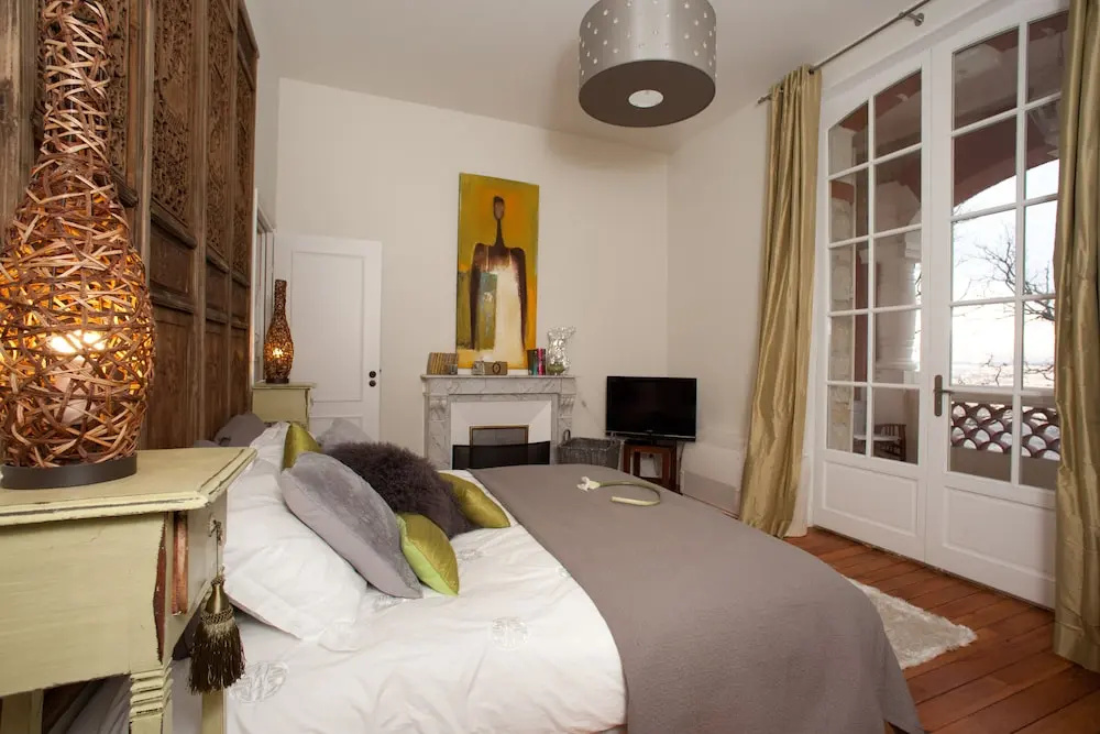 Superior room with balcony and with sea view