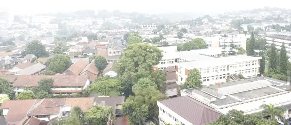 Modern & Contemporary Studio At Beverly Dago Apartment Near Itb