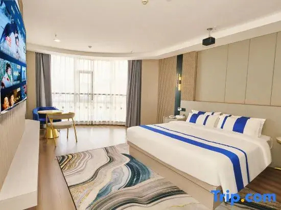 Standard room with lake view