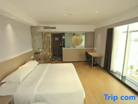 Premier Double Family Suite with sea view