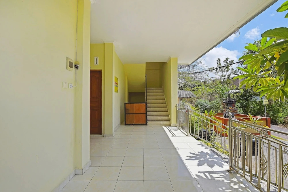 Balcony & Terrace