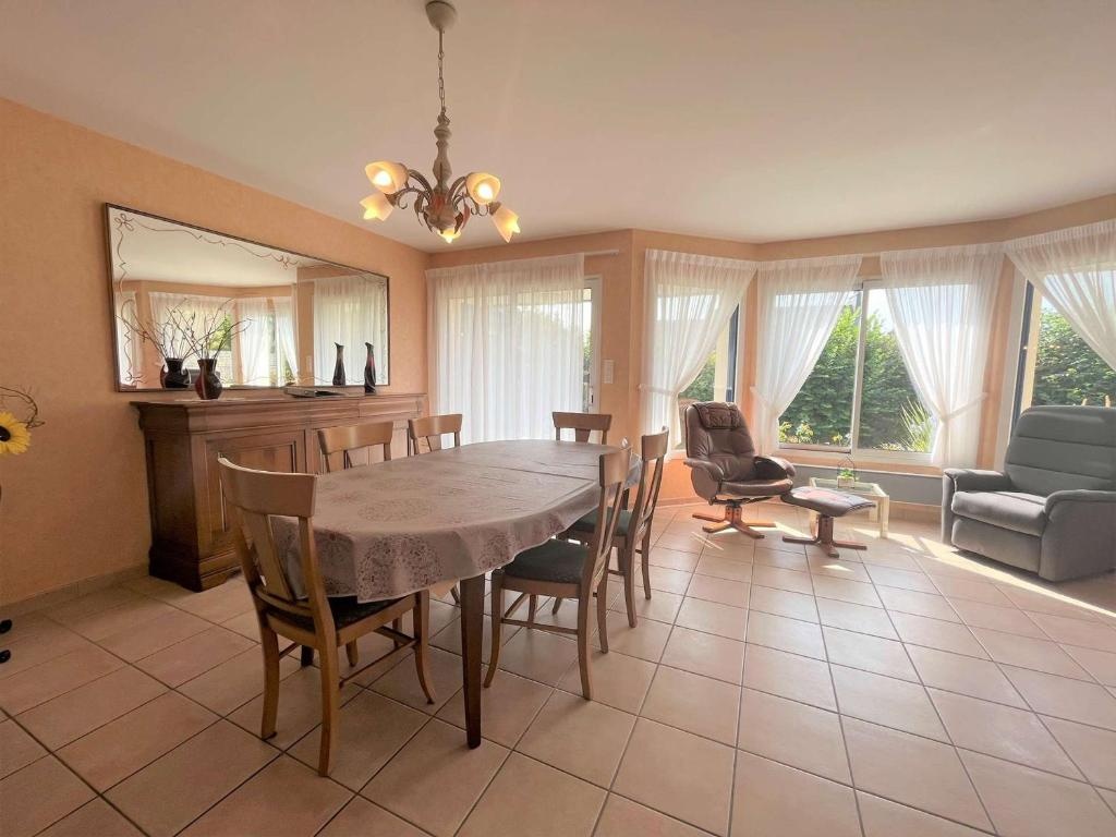 Maison Fouesnant, 5 pièces, 8 personnes - FR-1-481-103
