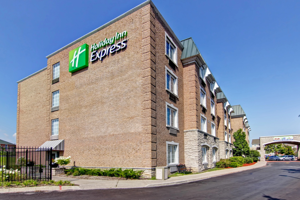 Holiday Inn Express Whitby by IHG