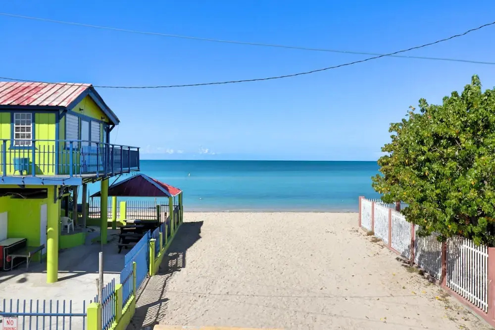 Beach & Waterfront