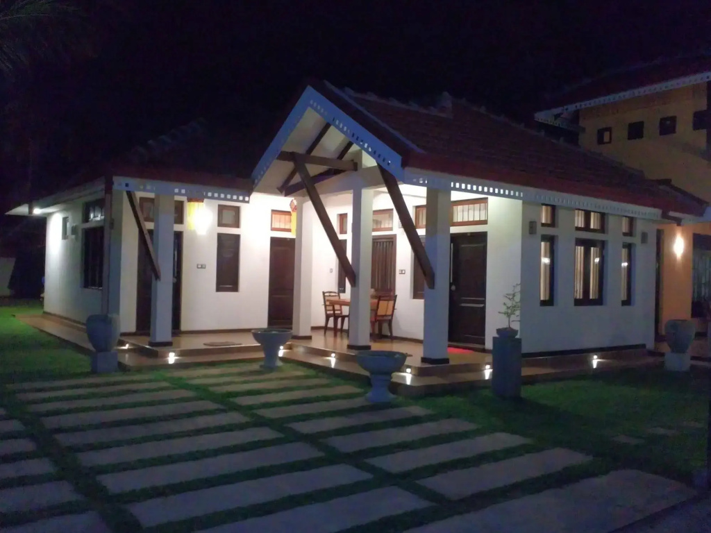 Sayo Villa