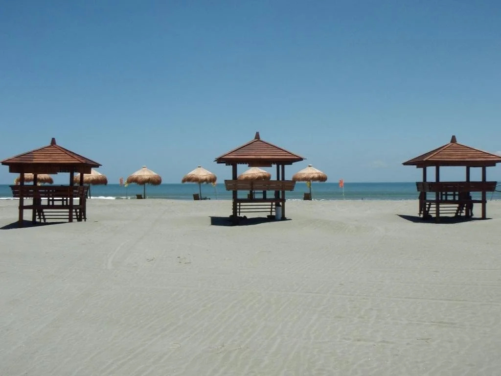 Beach & Waterfront