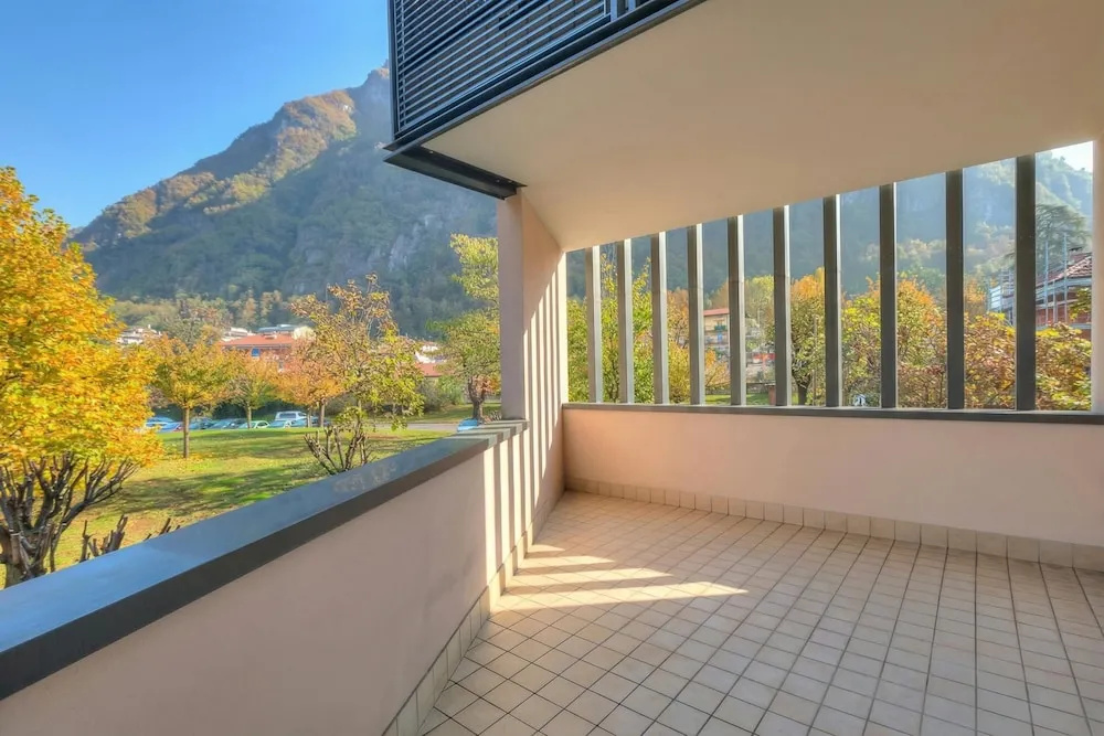 Magnolia - New Apartment Laveno Center