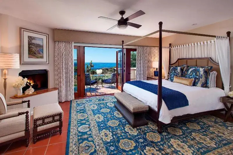 Double room with ocean view (full double bed)