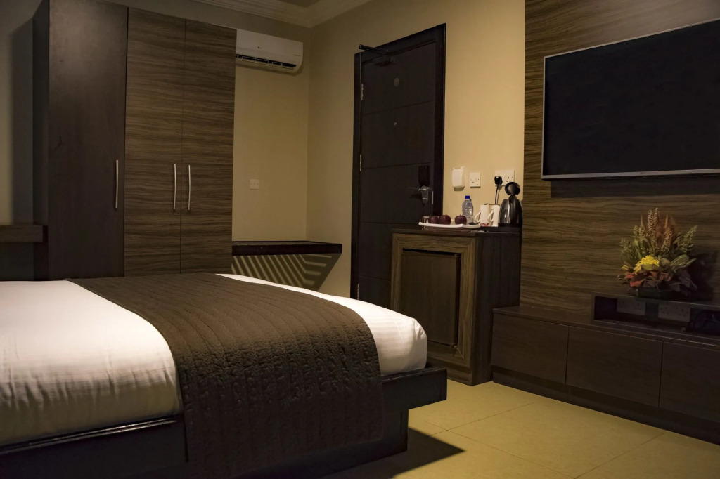 Home Suites Boutique Hotel Freetown — фото 4