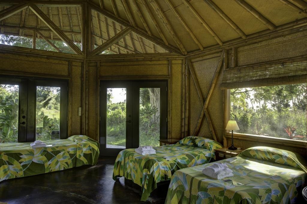 Kalani Oceanside Retreat Center by null