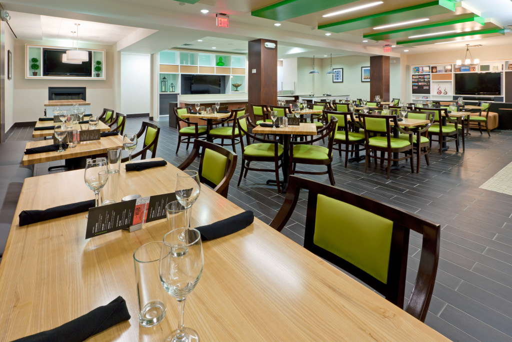 Holiday Inn Clark - Newark Area by IHG - Général