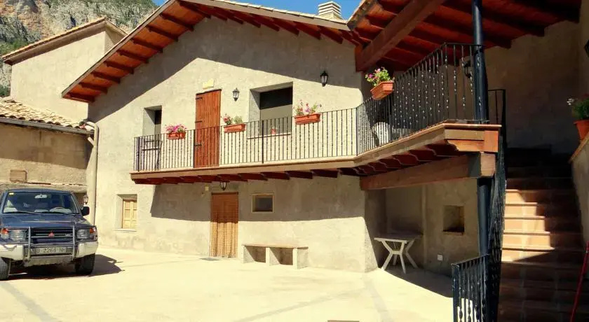Casa Castell Cal Sintet