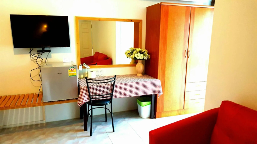 Standard Double room (full double bed)