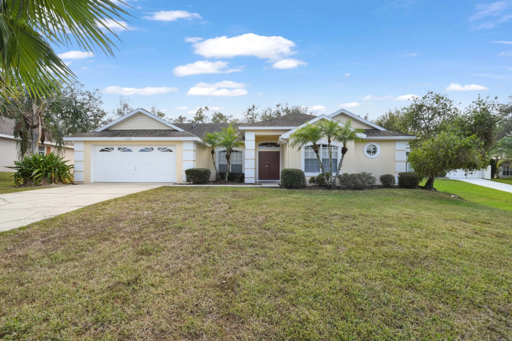 Floridian Pool Home close to Disney , Davenport, US