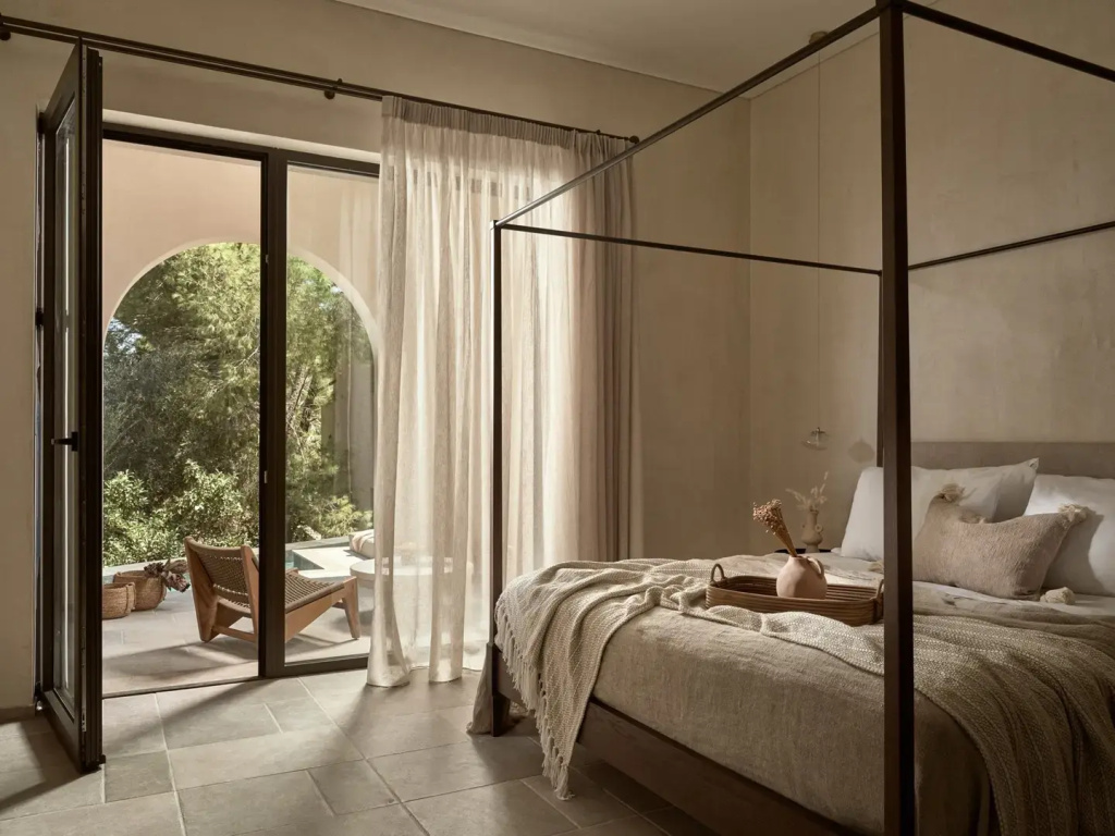 Junior Suite with garden view