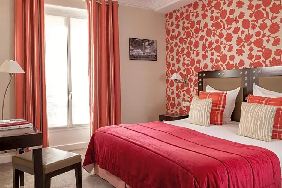 Le 46 Hotel 76