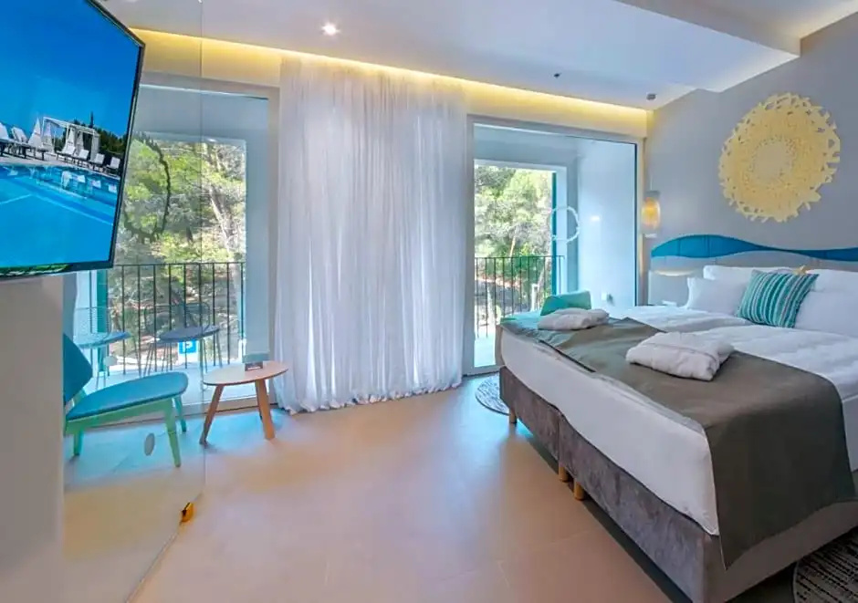Standard room with balcony