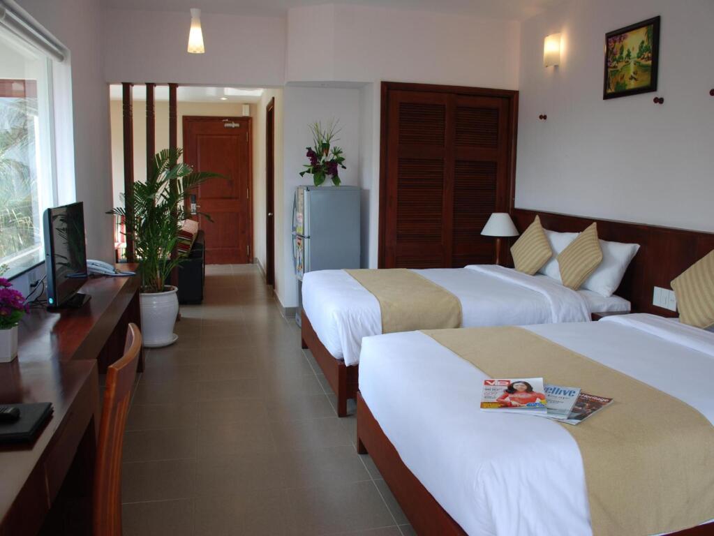 Canary Beach Resort