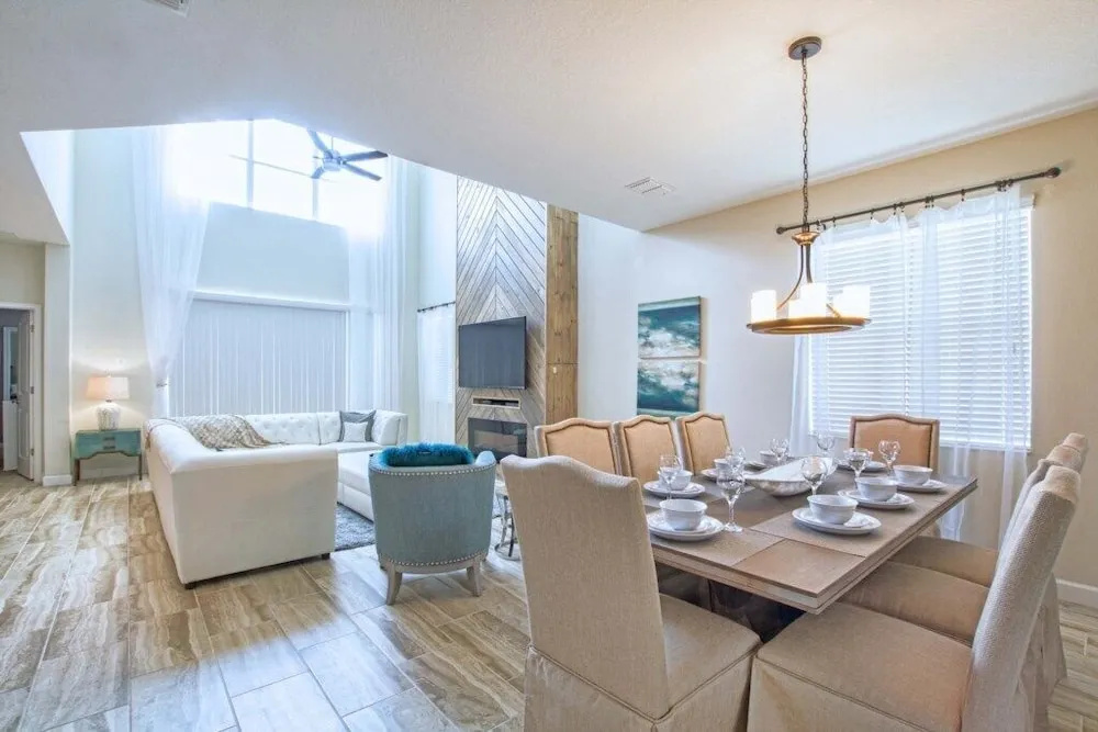 Storey Lake-5 Bedrooms home w/pool-1650ST - 4