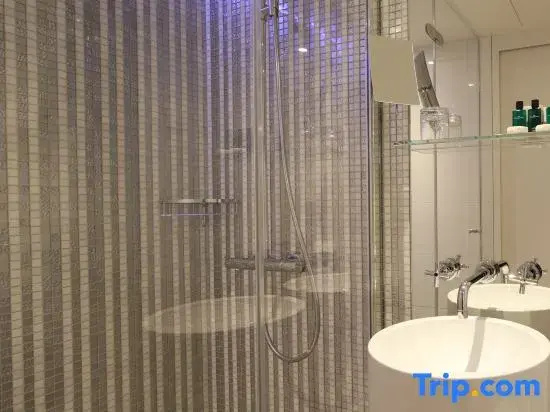 Hotel R de Paris 55