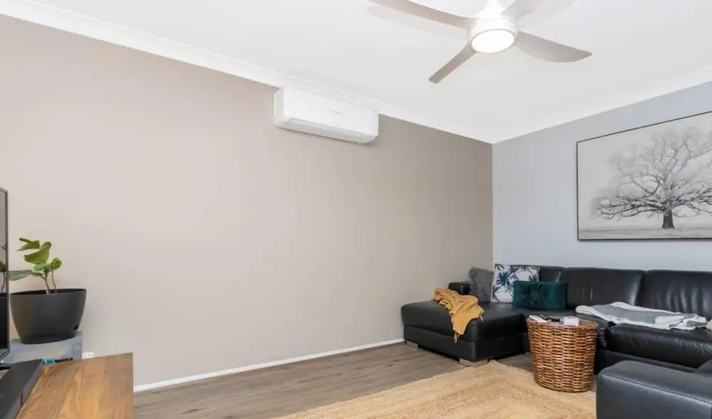 Modern 4BR Muswellbrook Stay in Muswellbrook