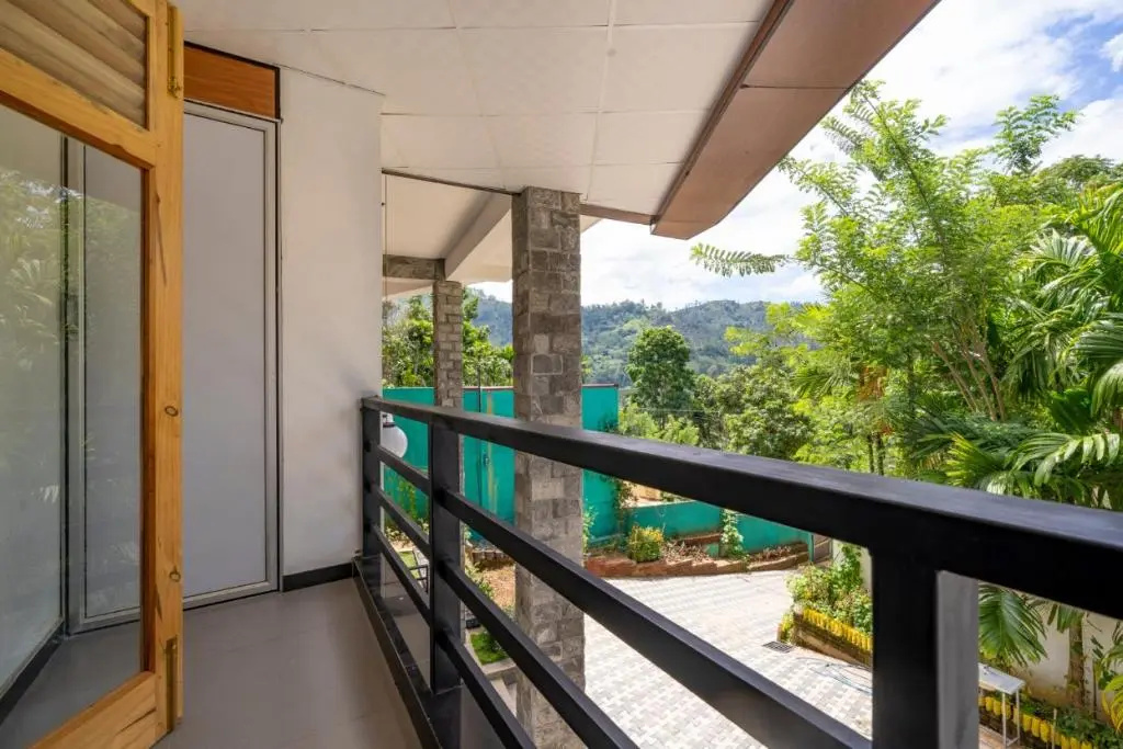 Balcony & Terrace