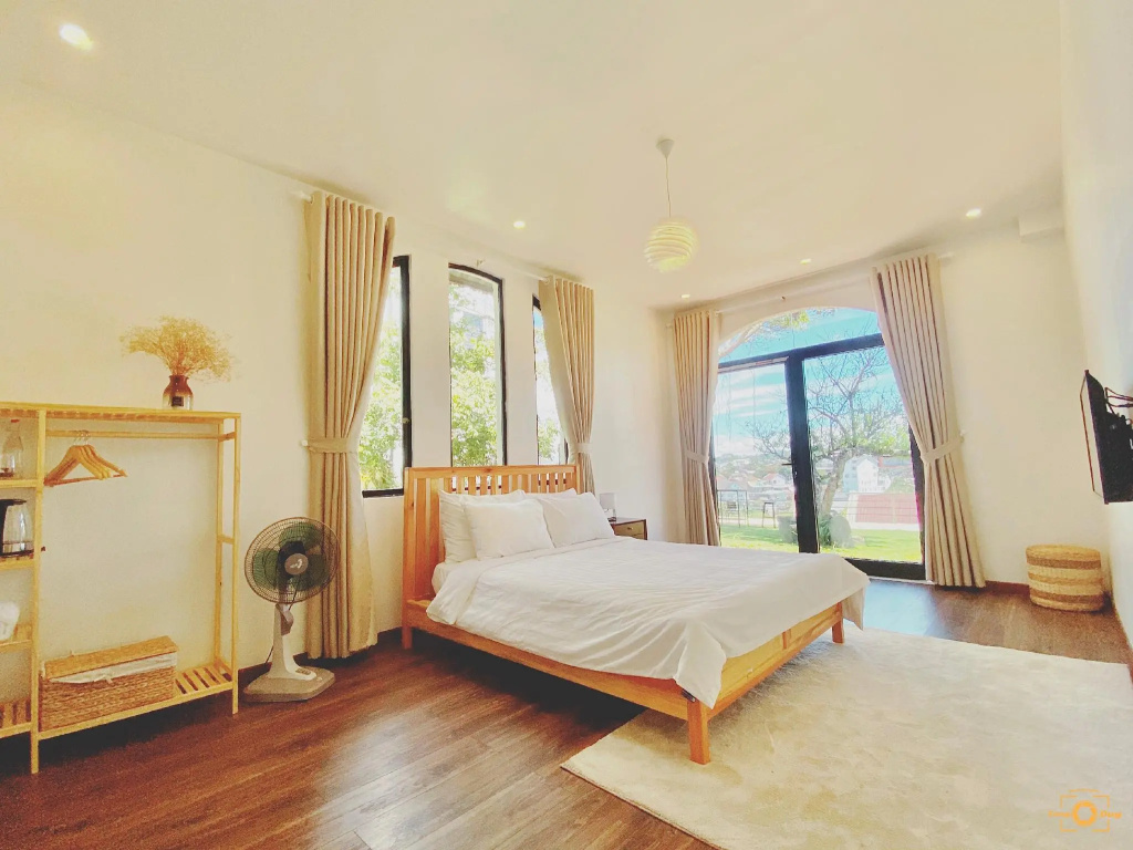 Deluxe room with balcony