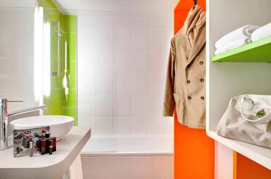 ibis Styles Clermont Ferrand Le Brezet Aeroport - Chambres