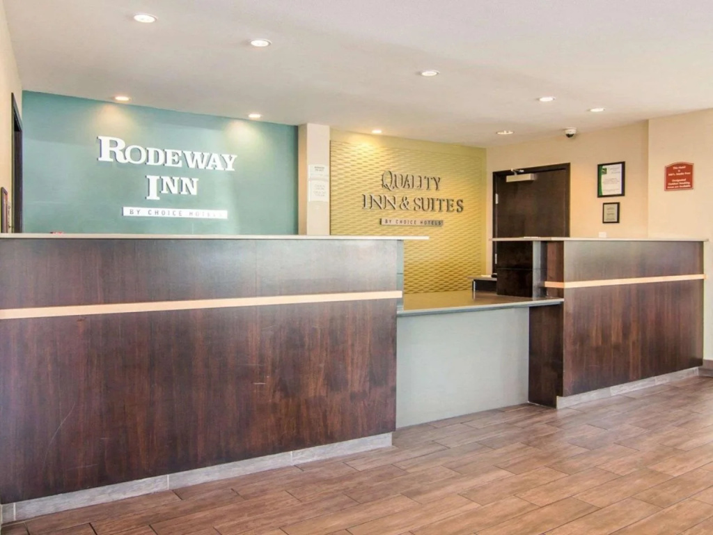 Quality Inn & Suites Airport