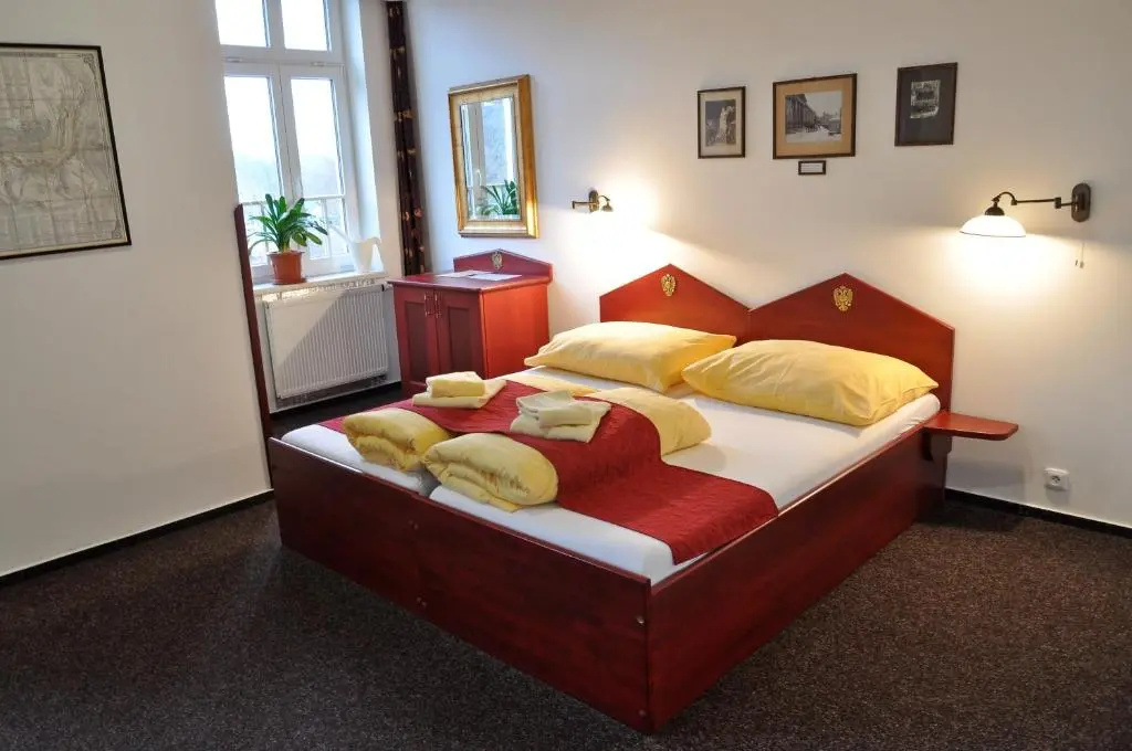 Hotel Cisar Ferdinand - Chambres