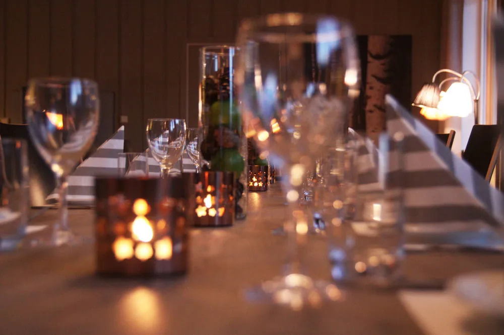 Food & Beverage