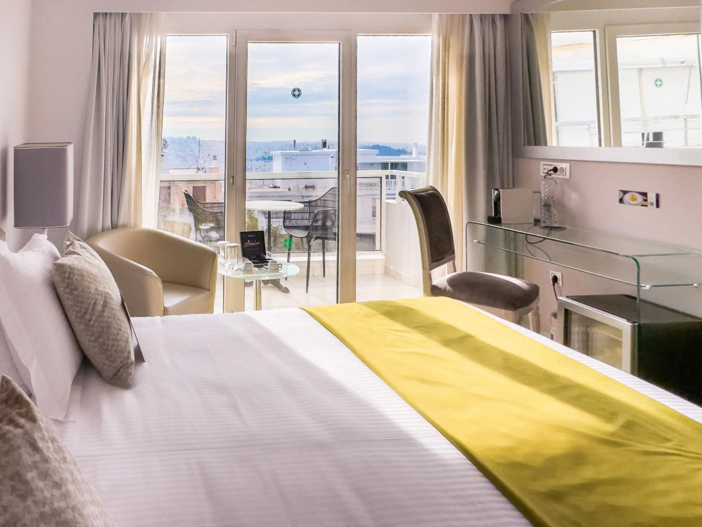 St. George Lycabettus Lifestyle Hotel