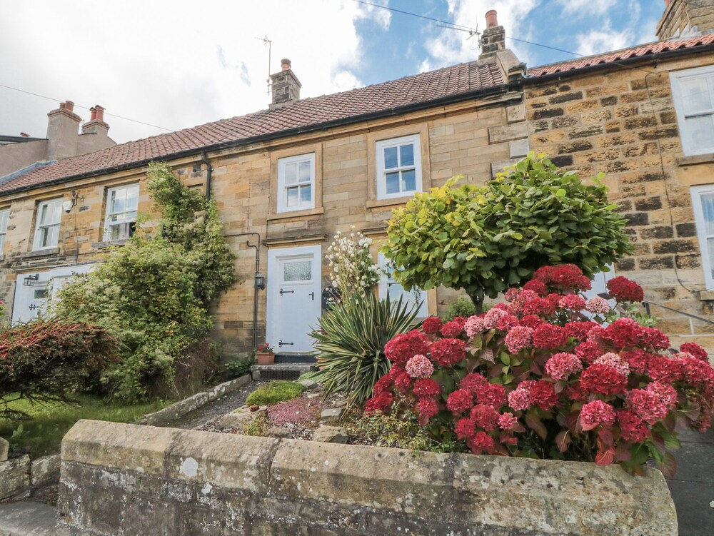 Manor Cottage