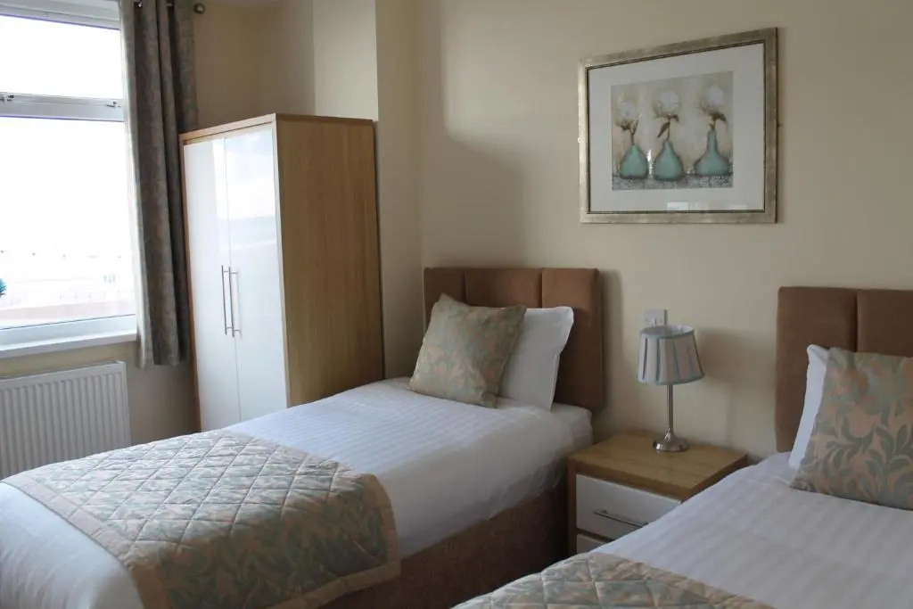 Standard Double room with sea view (twin beds)