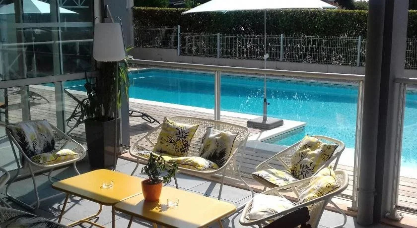 Balcony & Terrace
