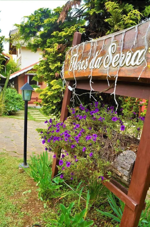 Pousada Flores da Serra