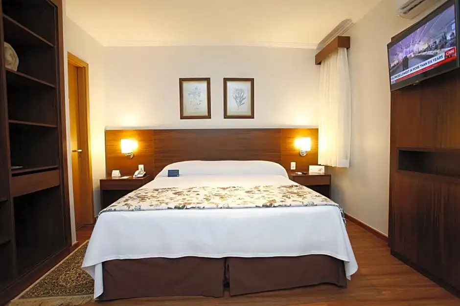 São Carlos Marklin Suítes - Chambres