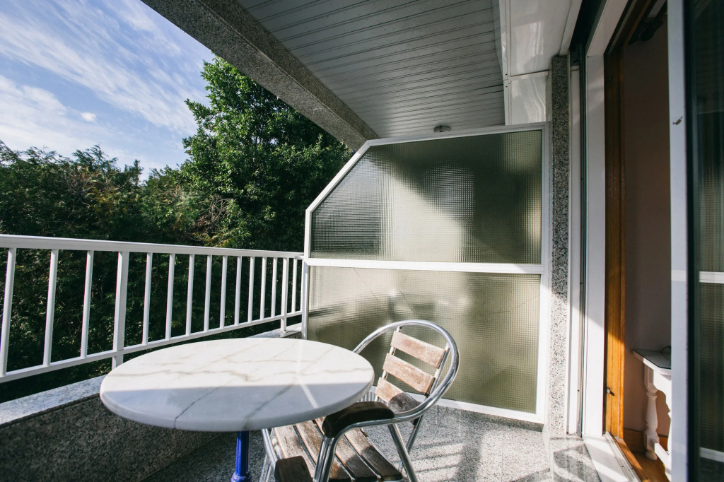 Balcony & Terrace