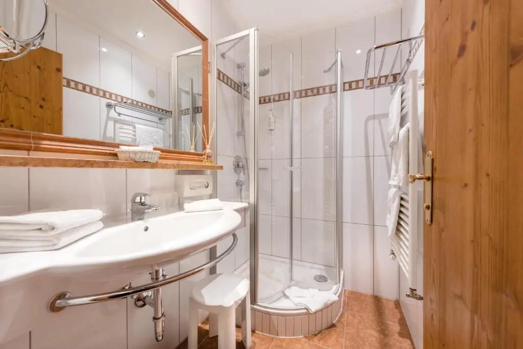 Familotel Zauchenseehof - Chambres