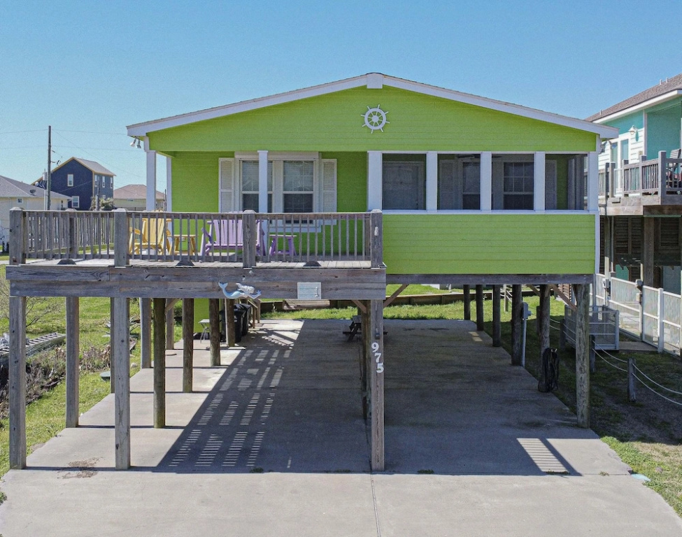Lime In The Coconut 3 Bedroom Home