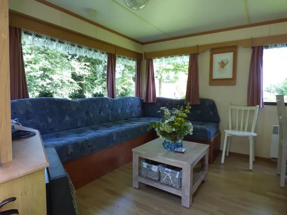 Voir la photo 3 — Tour de France Retreat