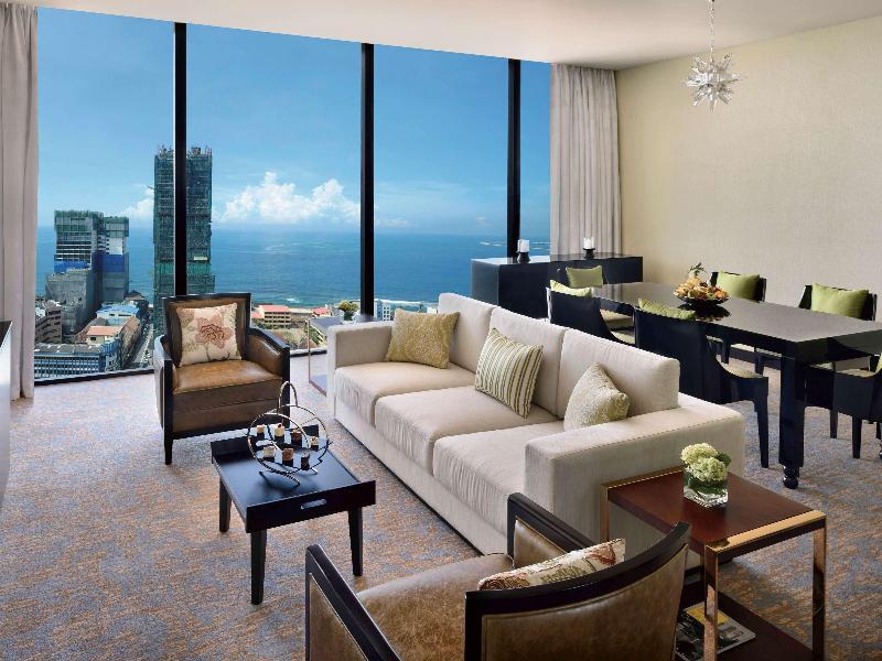 Movenpick Hotel Colombo