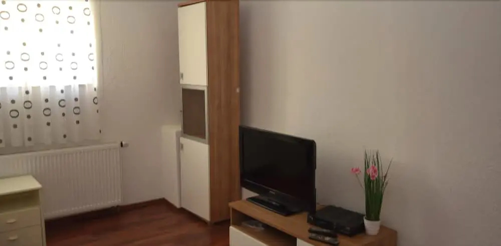 AB Apartment 12