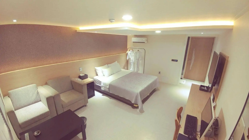 Hotel photo 30