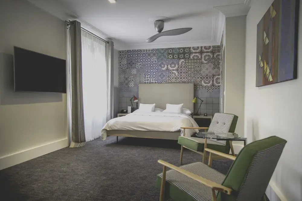 Executive Double room (full double bed)