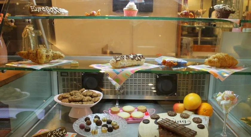 Food & Beverage