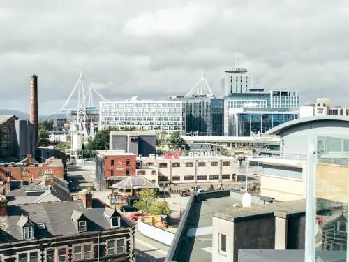New Apartment in City Centre & Close to Stadiums