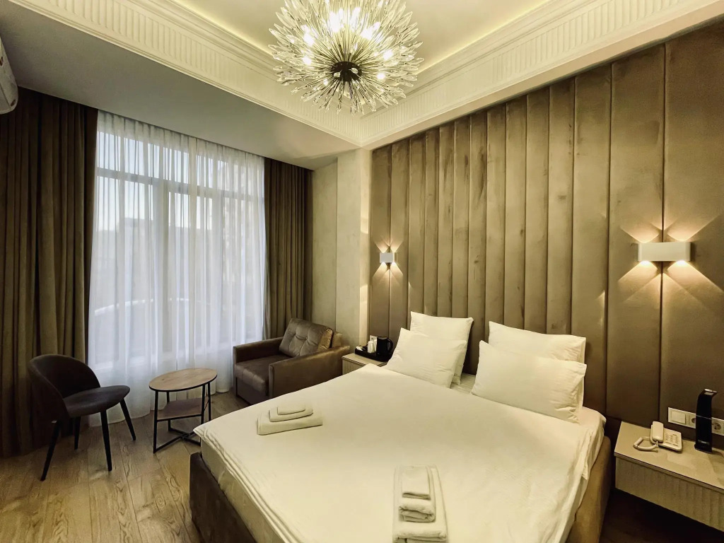 Номер Comfort с балконом в Parallel